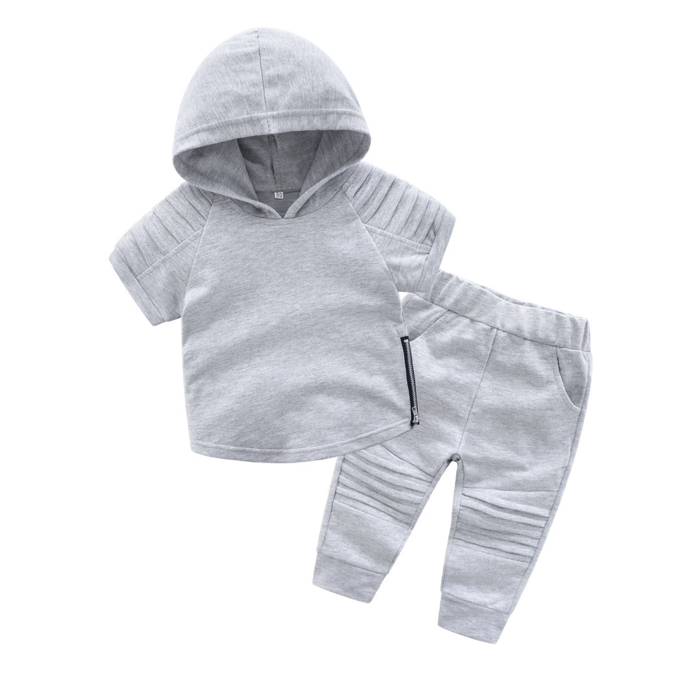 Set áo khoác mũ trùm và quần dài thời trang cho bé trai