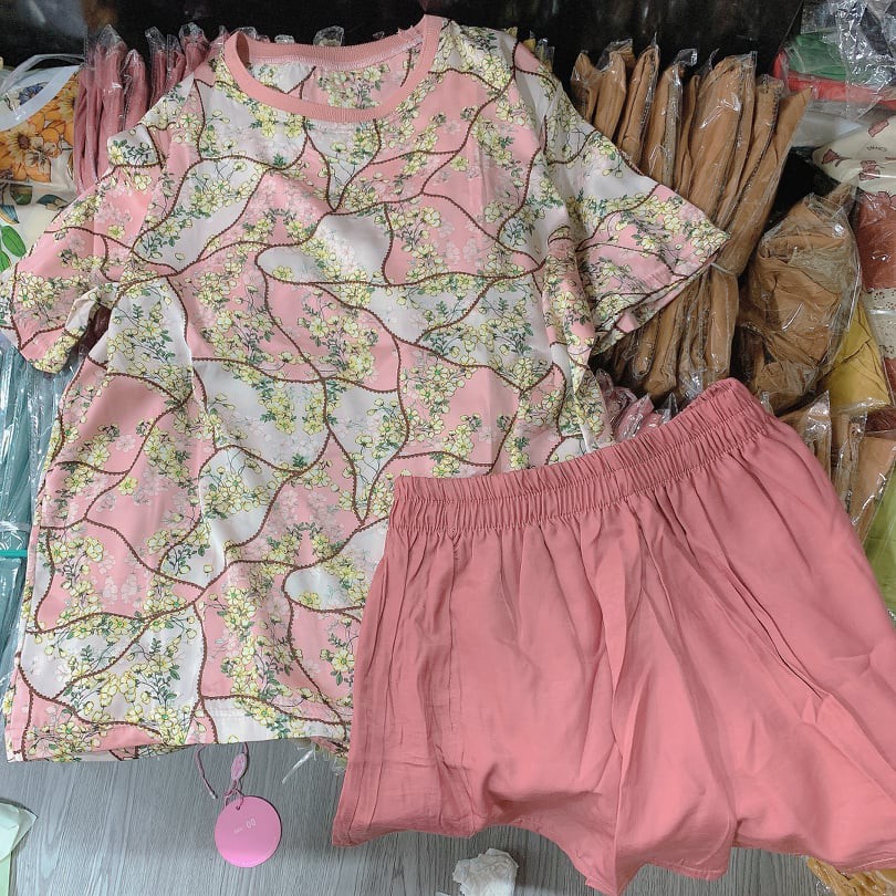 Bộ lụa áo họa tiết quần đũi cao cấp siêu hót cao cấp có size