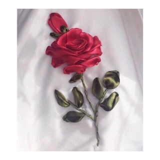 Áo sơ mi thêu  hoa hồng