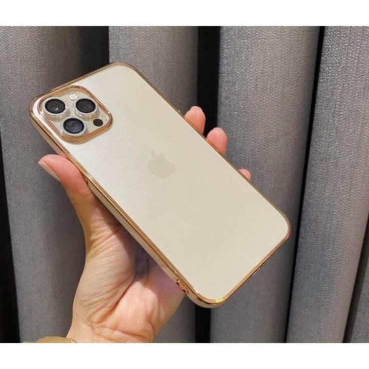 Ốp Iphone 12 Pro Max chính hãng J-case lưng nhám viền 2 màu nổi bật chống ố