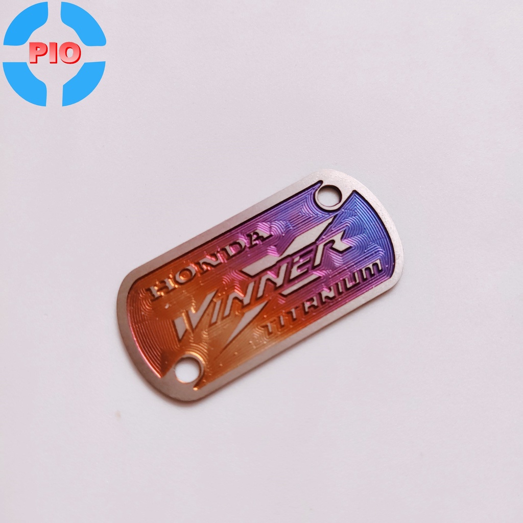 Tem Titan Nắp Bình Dầu Cho Xe Winner X