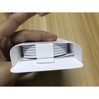 Cáp lightning to USB 1m MD818FE/A cho iPhone iPad (Trắng)