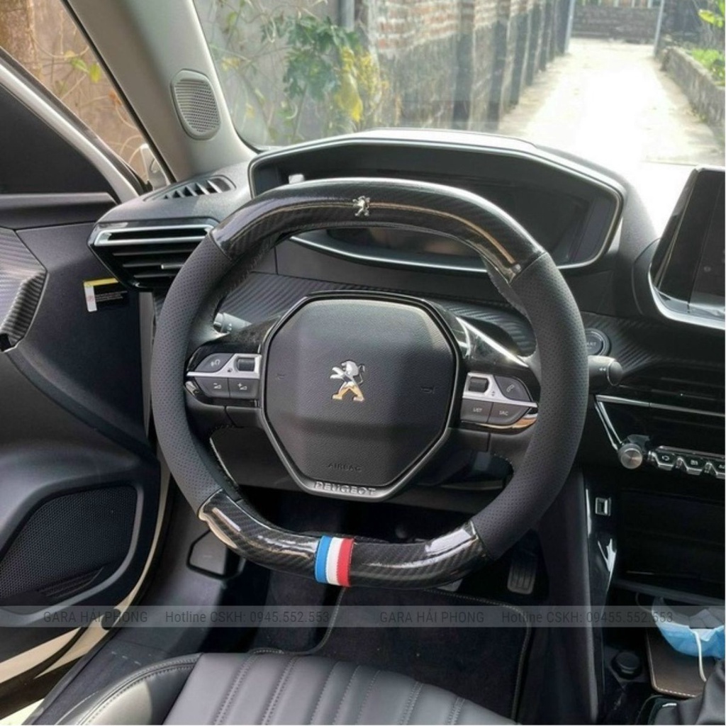 Vỏ bọc vô lăng xe hơi Peugeot 4008 5008 2008 loại carbon d cut 2 đầu có lỗ thông hơi thoáng khí cao cấp