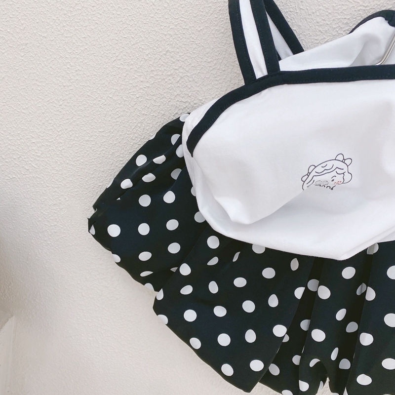Áo sát nách in hoạt hình + quần short chấm bi phong cách mùa hè Hàn Quốc cho bé gái
