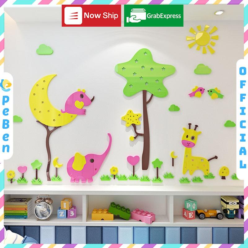 Tranh dán tường mica 3d decor khổ lớn khu vườn thú dễ thương trang trí mầm non, phòng cho bé Nhiều Size - EPeBen
