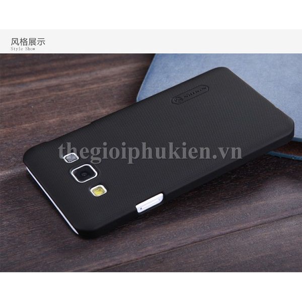 Ốp lưng SamSung Galaxy A3 chính hãng Nillkin dạng sần ( XẢ HÀNG )