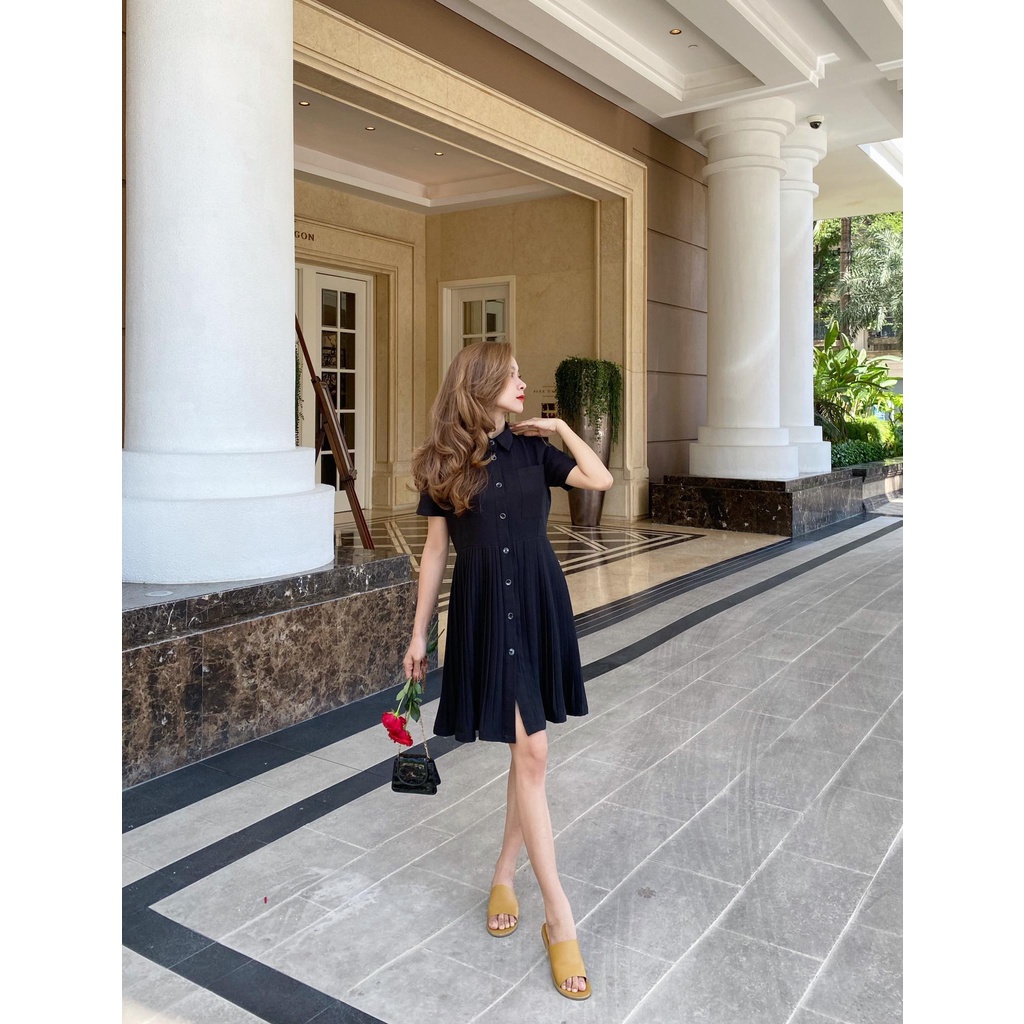 ĐẦM XẾP LY ĐEN FORM RỘNG