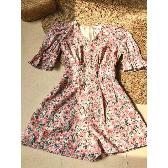 Jumpsuit nữ hoa thiết kế dáng xòe hoa nhí, đi biển, dạo phố sang trọng