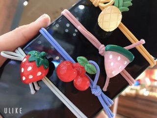 Cột tóc trái cây cực dễ thương