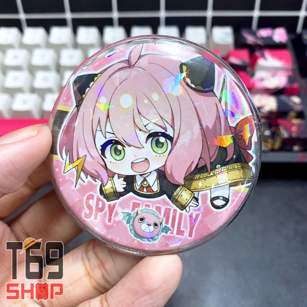 Huy hiệu anime Spy x Family có hiệu ứng lấp lánh