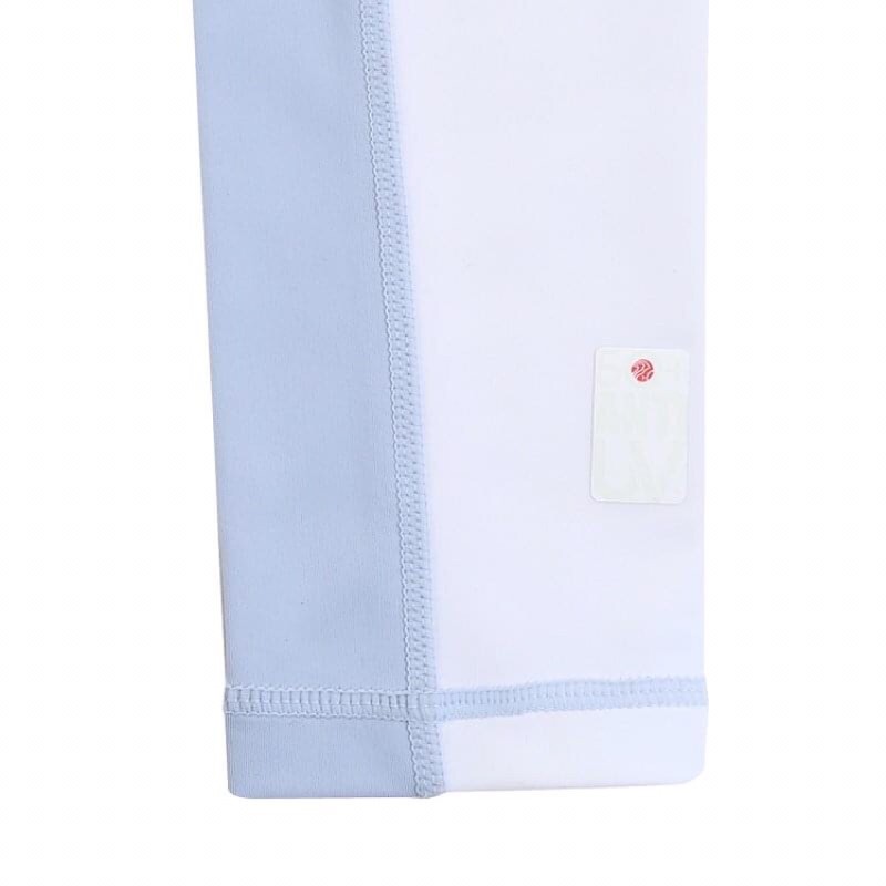 Áo bơi dài tay chống nắng cho nữ hiệu Discoveryyyy | BigBuy360 - bigbuy360.vn