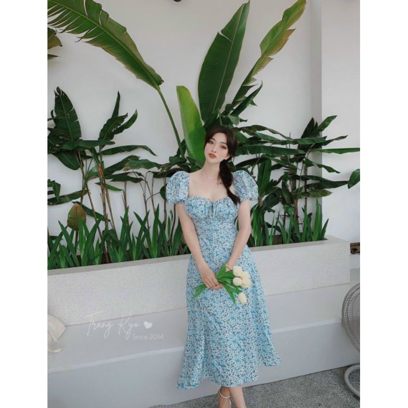 Đầm hoa xanh midi nhíu ngực xẻ đùi mã 1804