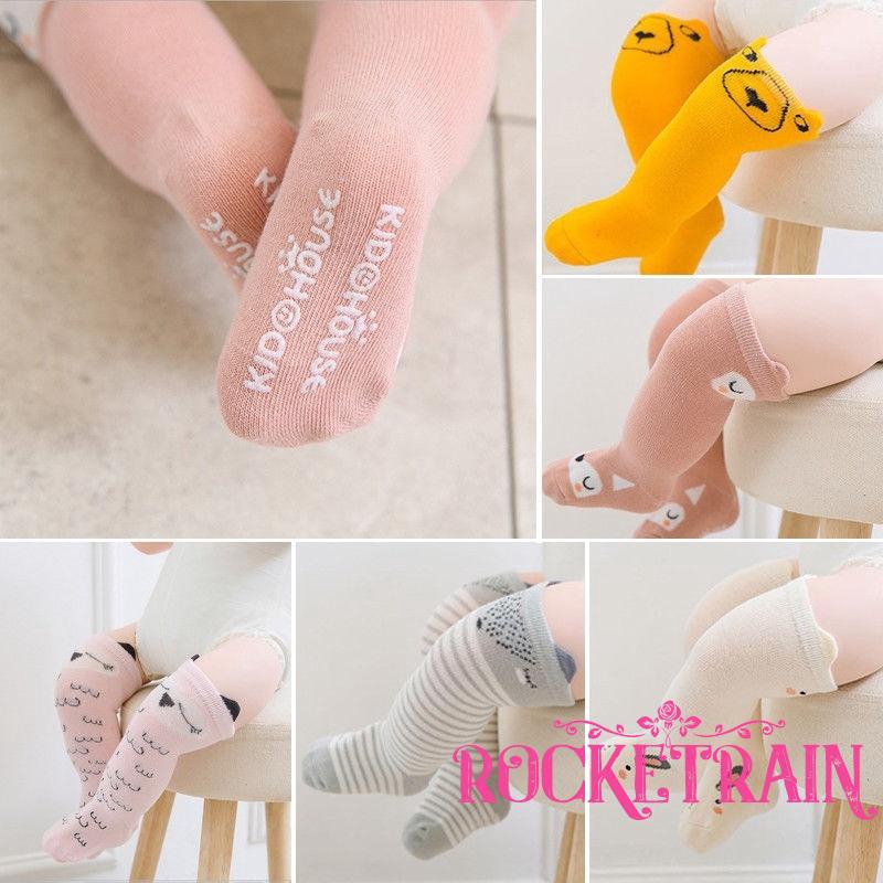 Vớ cotton chống trượt họa tiết hoạt hình cho bé trai và gái