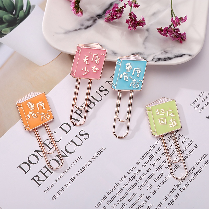1 Kẹp Đánh Dấu Sách Bằng Kim Loại Họa Tiết Hoạt Hình Dễ Thương