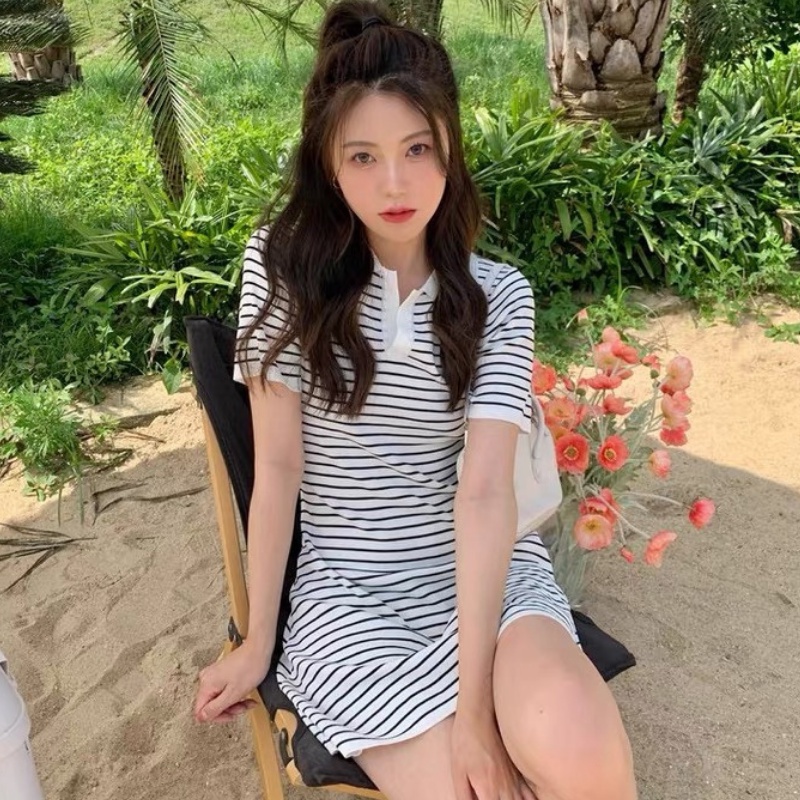 Váy Polo Dáng Suông Kẻ Ngang I'm Basic Girly Đầm Body Cổ Bẻ Ngắn Tay Chất Cotton Co Dãn 4 Chiều Ulzzang