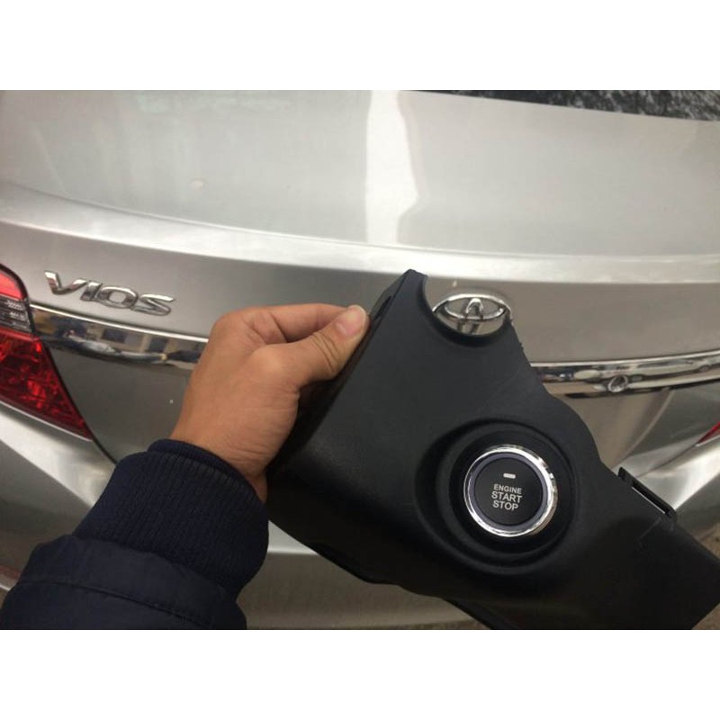 Nút bấm khởi động thông minh Toyota vios Có chức năng đề nổ từ xa tích hợp trên chìa khóa remote theo xe