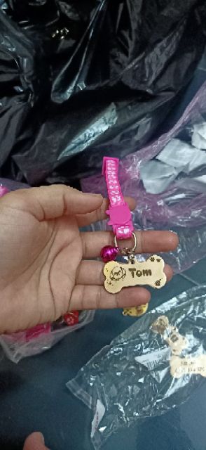 Bảng tên chó mèo khắc nội dung theo yêu cầu