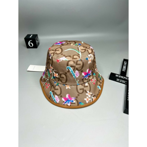 Nón tai bèo gucci
