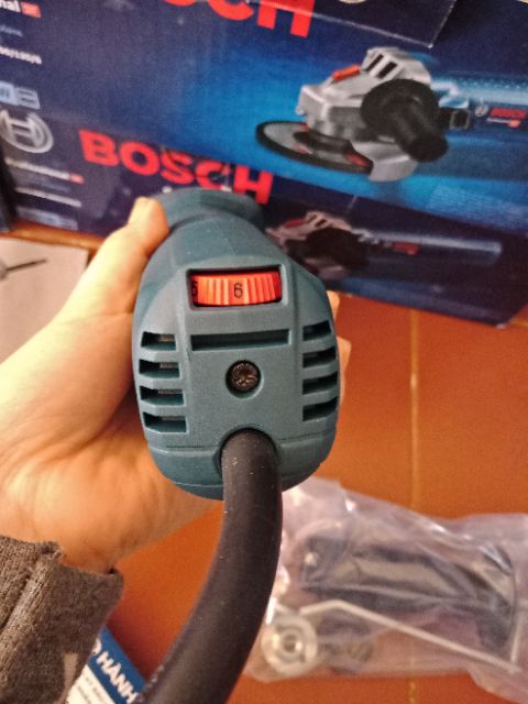 máy mài góc Bosch GWS 900-100 S Professional