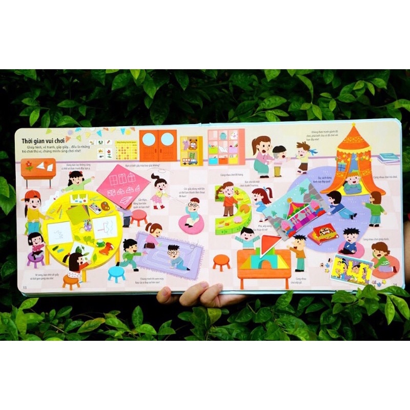 sách-Bách khoa kỹ năng sống đa tương tác - Những hoạt động ở trường mẫu giáo giúp con vui vẻ đến lớp