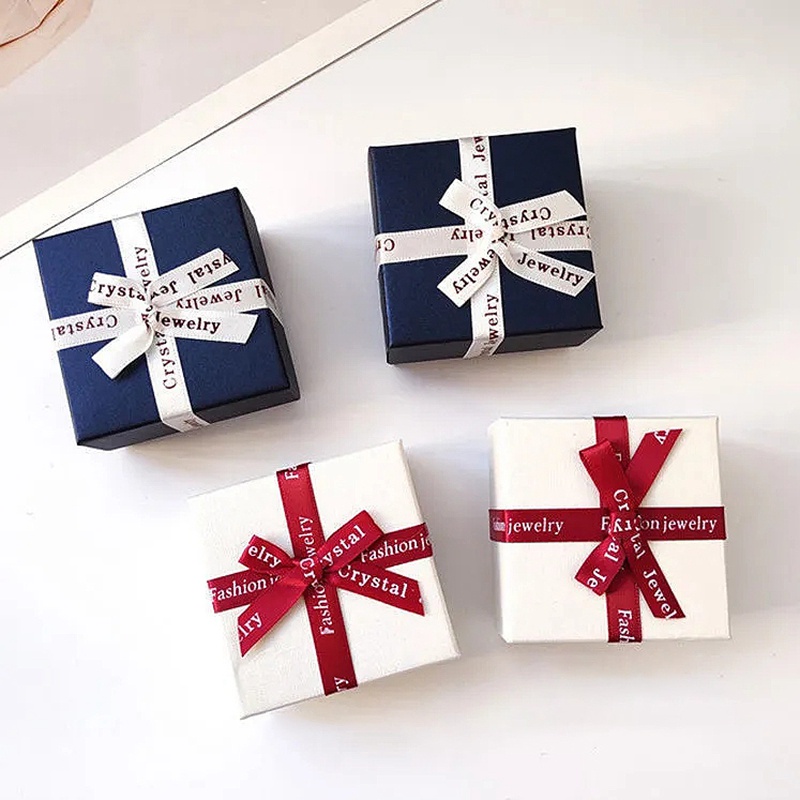 Hộp Đựng Trang Sức Làm Quà Tặng Cho Bạn Gái