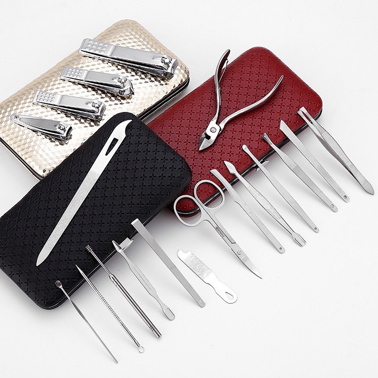 Bộ Dụng Cụ Cắt Móng Tay 12 Món Bằng Thép Không Gỉ