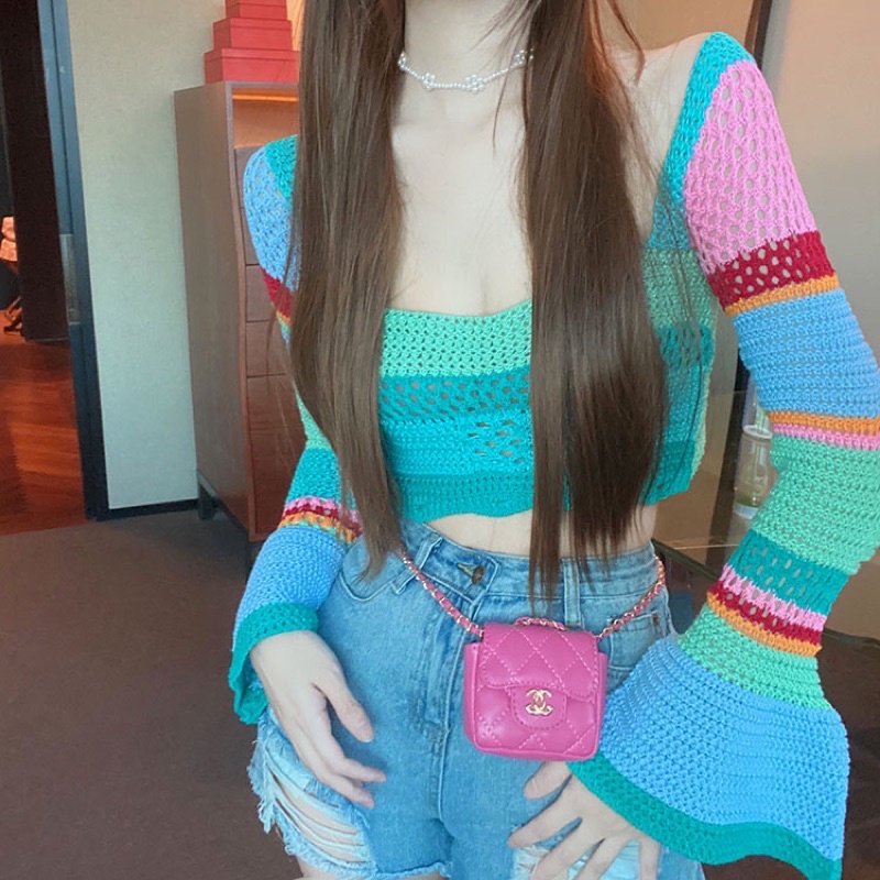 ÁO LEN CỔ VUÔNG TAY BÈO NỮ ULZZANG