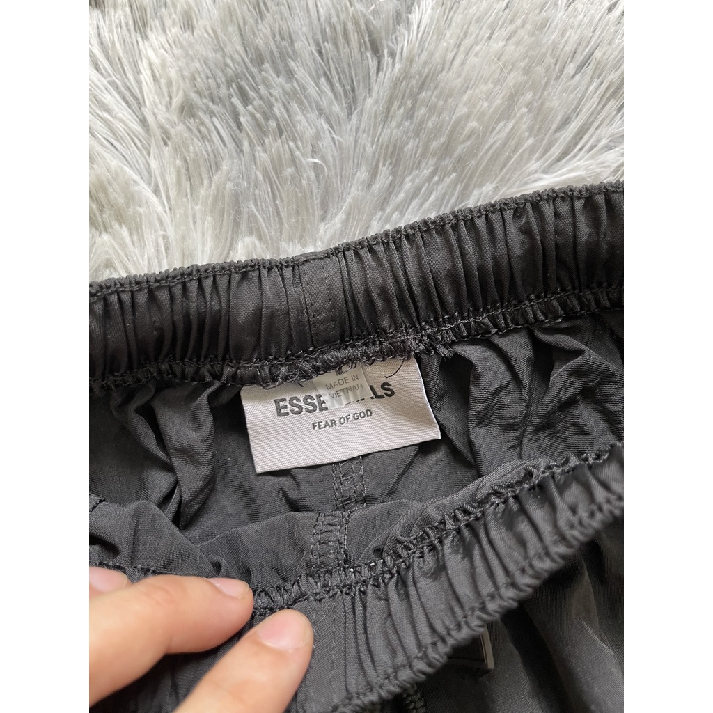 Quần Short Dù Nhăn ESSENTIALS Tổng Hợp Mẫu Hot - Mỹ Tú Store