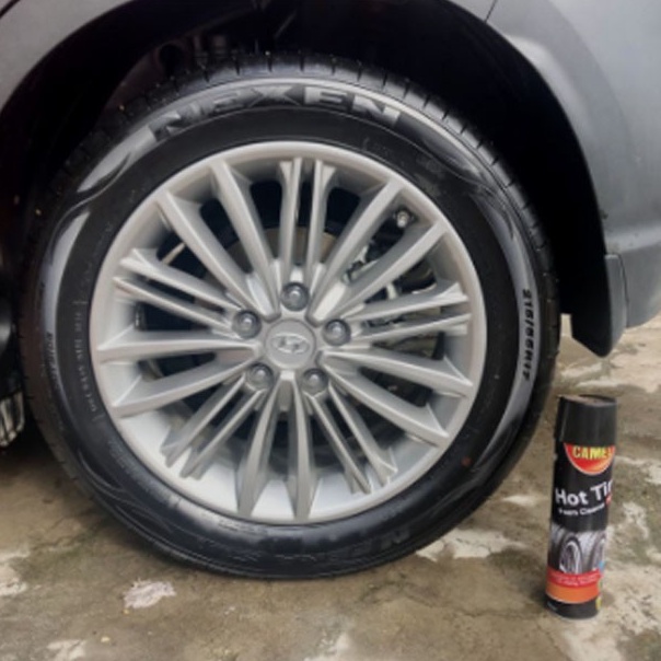 Xịt làm bóng lốp xe, dưỡng lốp xe ô tô, xe máy Hot-Tire 650ml