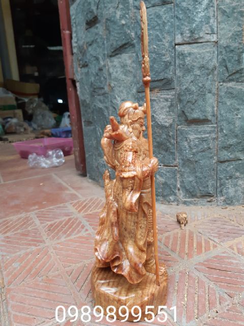 Tượng quan công Quân vân trường