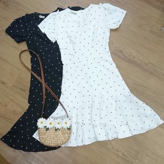 Đầm Bi Cổ V 2 Màu (kèm hình thật)