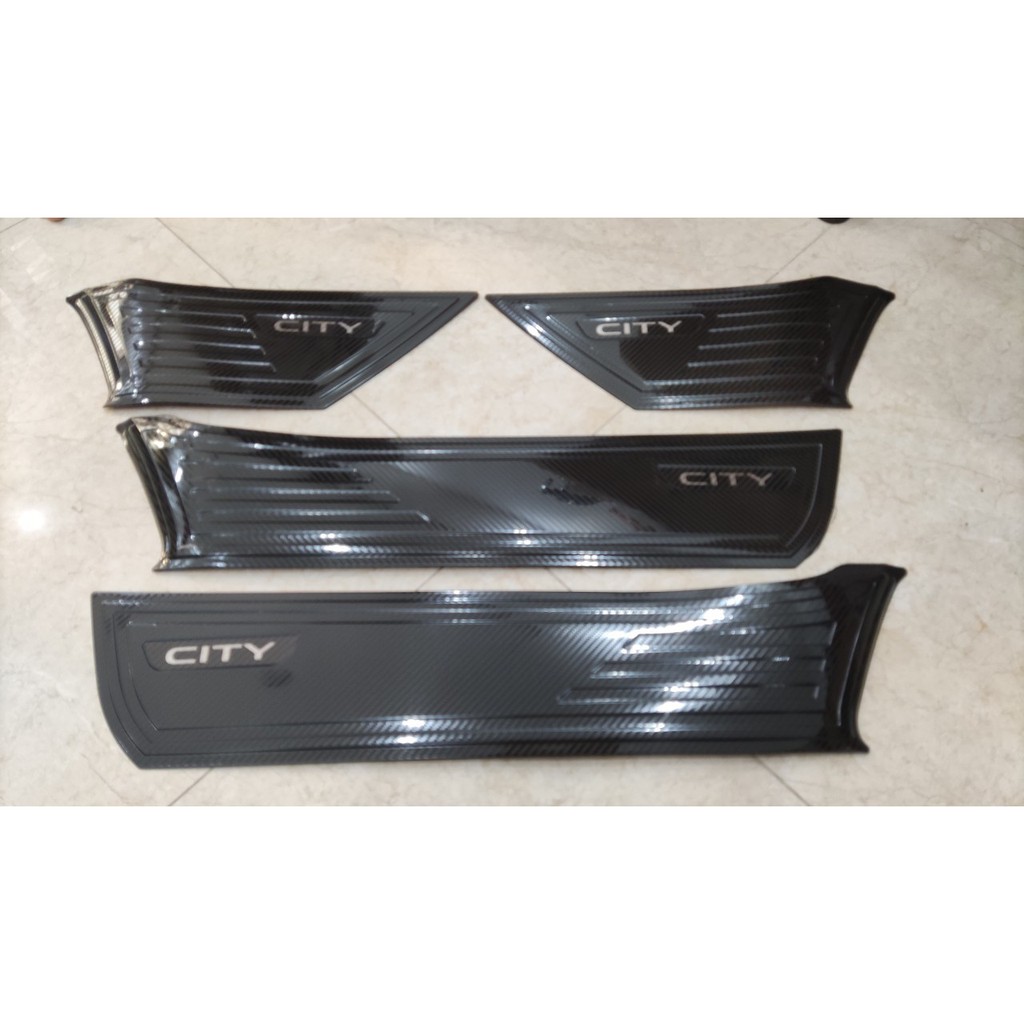 Ốp Tapli Cửa Xe Honda CITY 2021 2022 Mẫu Titan/Carbon Cao Cấp - Bộ 4 Tấm Tặng keo Dính thêm