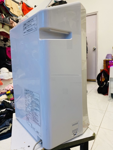 Máy lọc không khí, bù ẩm Panasonic f-vx501