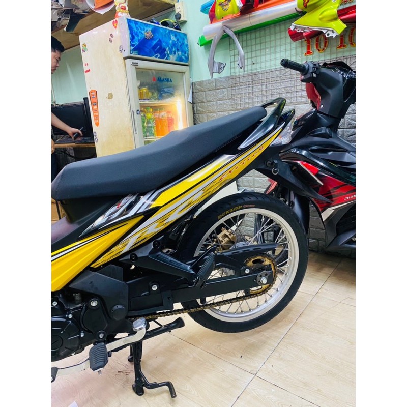 Tem ex RC vàng 2010 mẫu zin ...