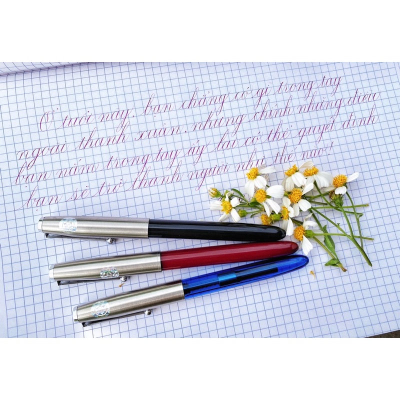 Bút Hoàng Ngọc 51A-Ngòi F 3 màu