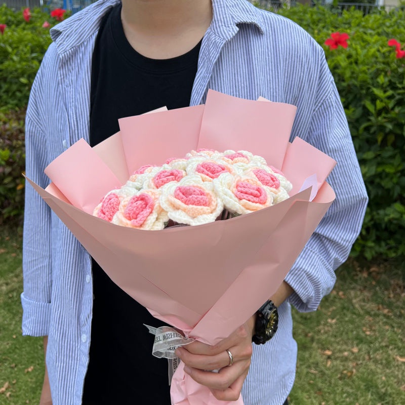 Cuộn Len Dệt Tay Hình Hoa Hồng Màu Gradient Dùng Làm Quà Tặng Valentine / Đám Cưới Cho Bạn Gái