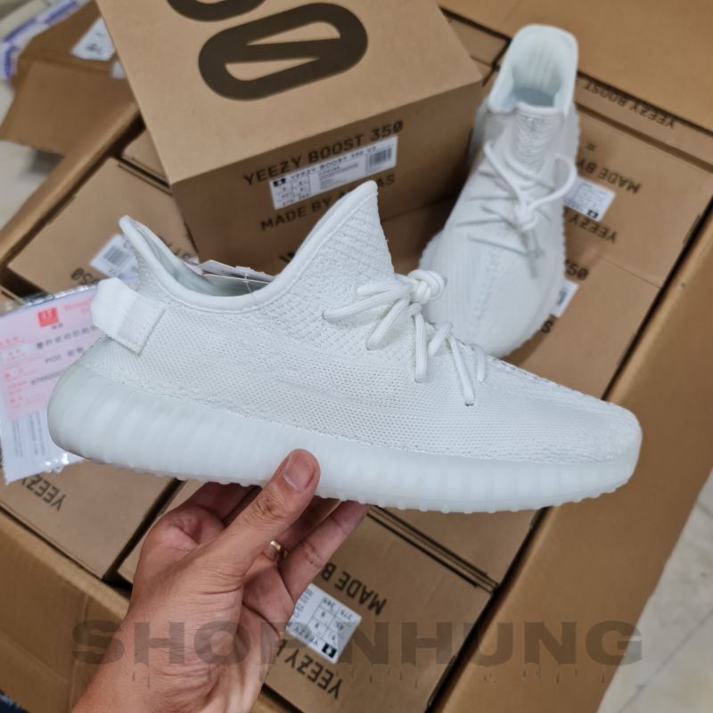 Giày thể thao nam nữ yeezy 350 v2 màu trắng đế boost cao cấp