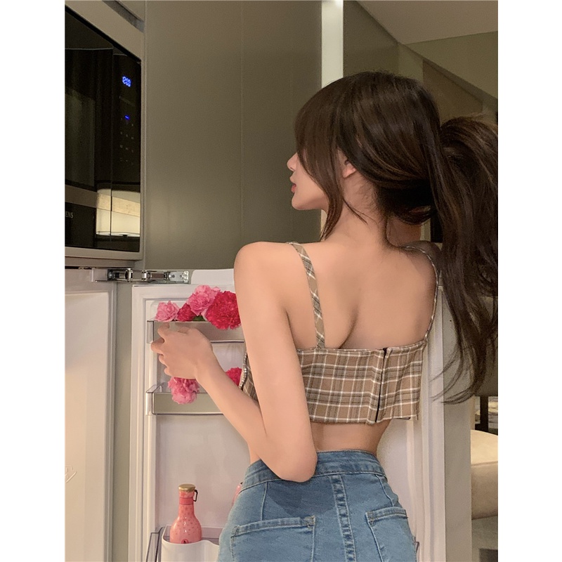 Áo Croptop Kẻ Sọc Thiết Kế Lệch Tà Cá Tính Cho Nữ