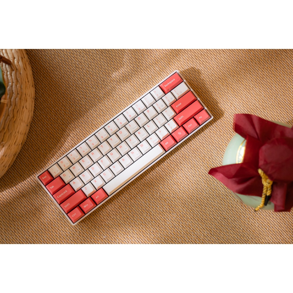 Bàn phím cơ không dây Dual Mode Newmen GM610 Cherry Profile 61 phím Hotswap đa chế độ kết nối