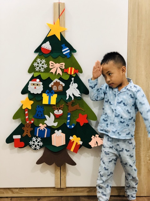 CÂY THÔNG NOEL VẢI DẠ 32 CHI TIẾT