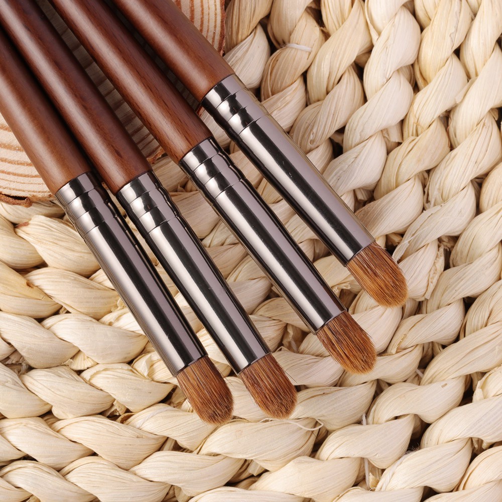 Set 2 cọ trang điểm OVW chuyên dụng