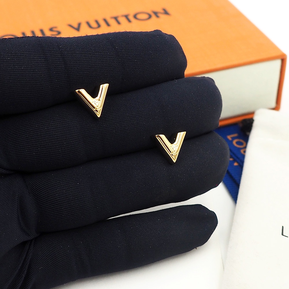 Khuyên Tai Dáng Chữ V Thương Hiệu Louis Vuitton Cao Cấp Thời Trang