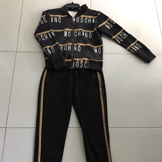 Sét bộ va áo khoát jean 180k