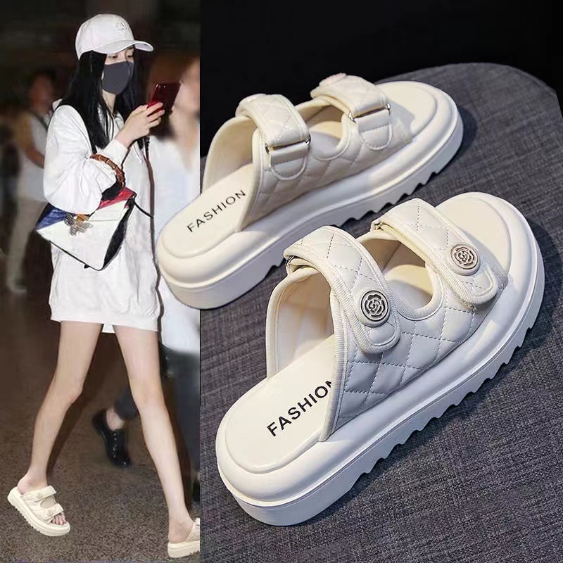 Dép tăng chiều cao Sandal Đế Dày Thiết Kế Mới Thời Trang Dành Cho Mùa Hè