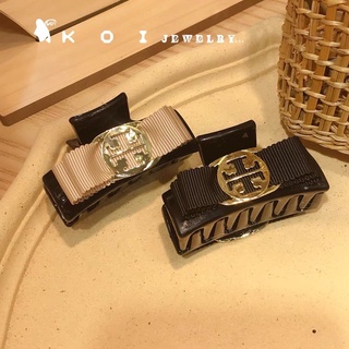 Kẹp tóc TORY BURCH thiết kế dáng ngắn
