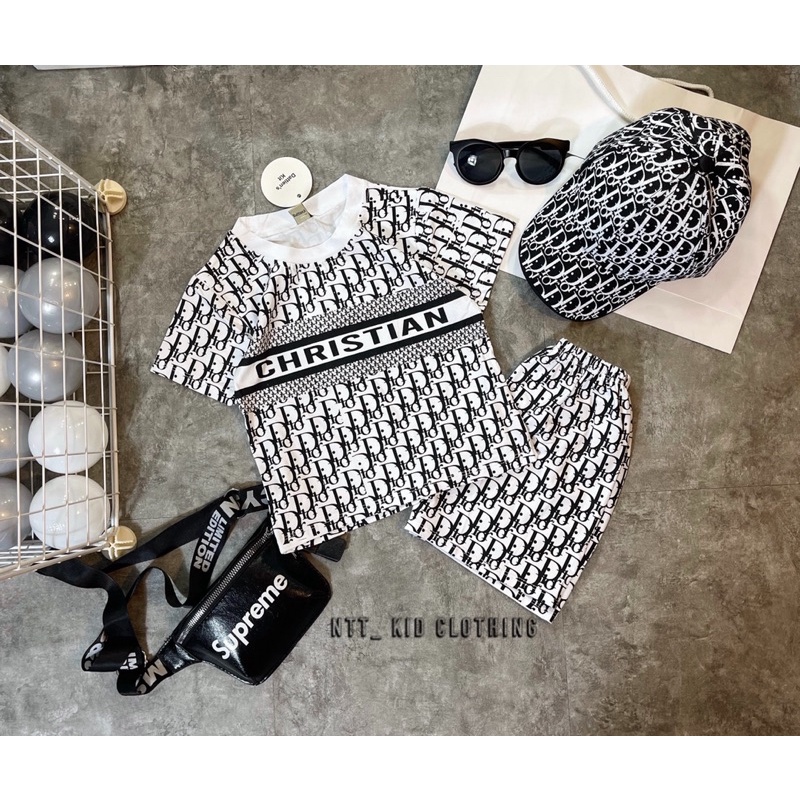 Bộ in tràn kèm mũ cho bé trai