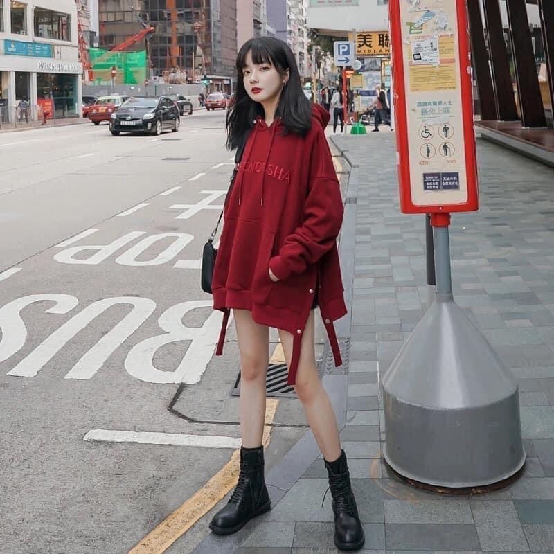 Áo hodie đỏ , hàng nỉ bông dày đẹp cực kì ạ 😍 hàng có sẵn