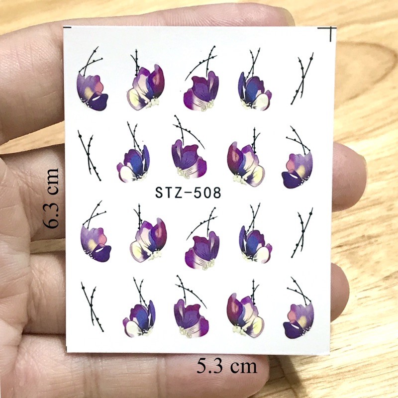 Sticker nước dán móng hoa tím