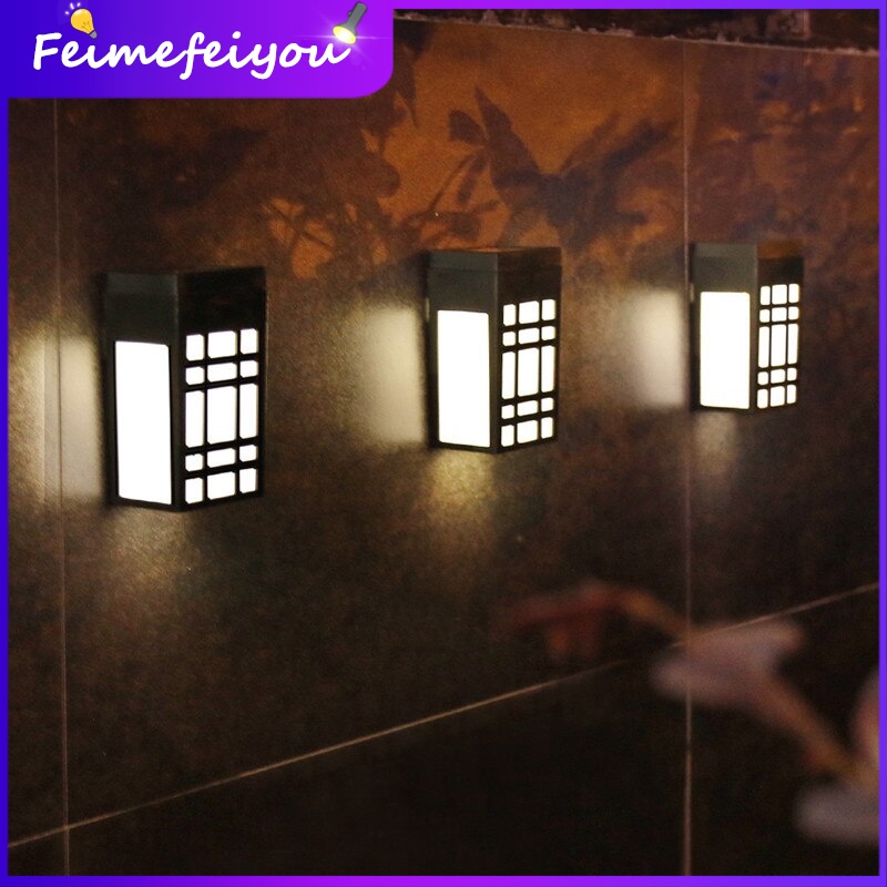 Đèn LED gắn tường sử dụng năng lượng mặt trời chống thấm nước trang trí sân vườn