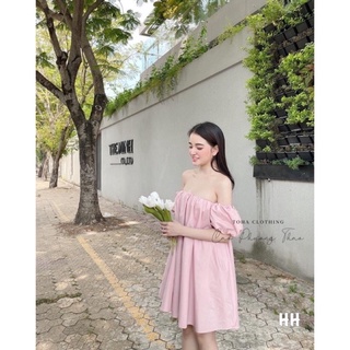 Đầm suông trễ vai
